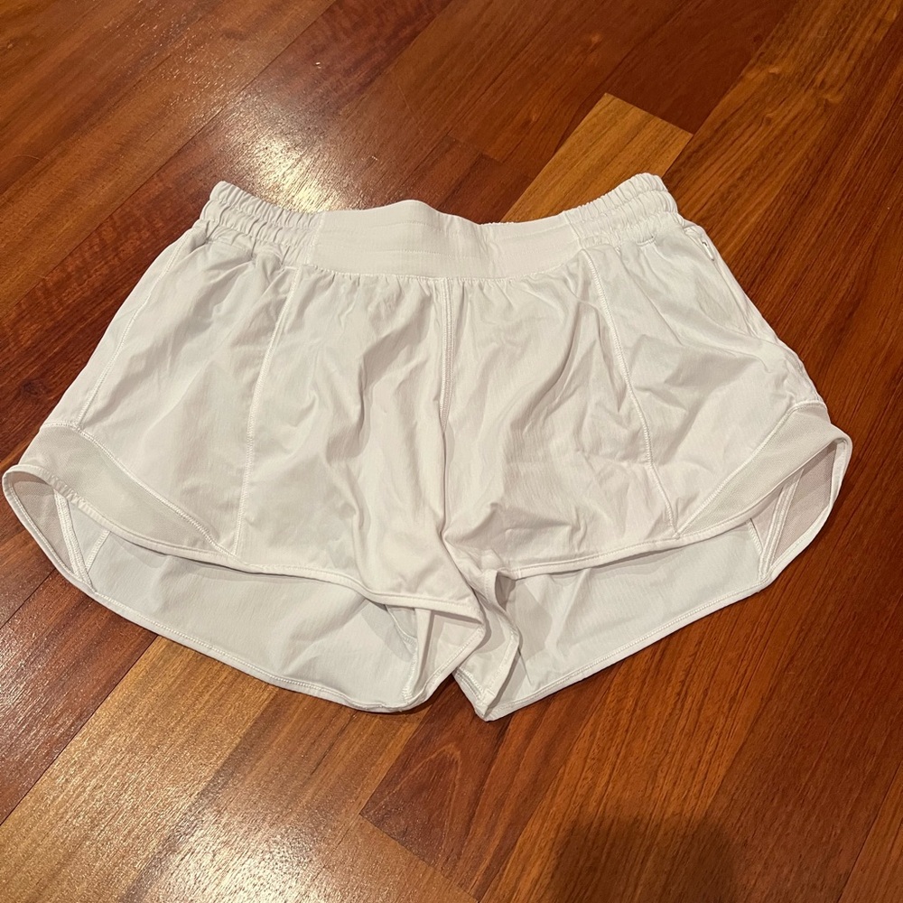 Lululemon White shorts size 8, 4 inch length